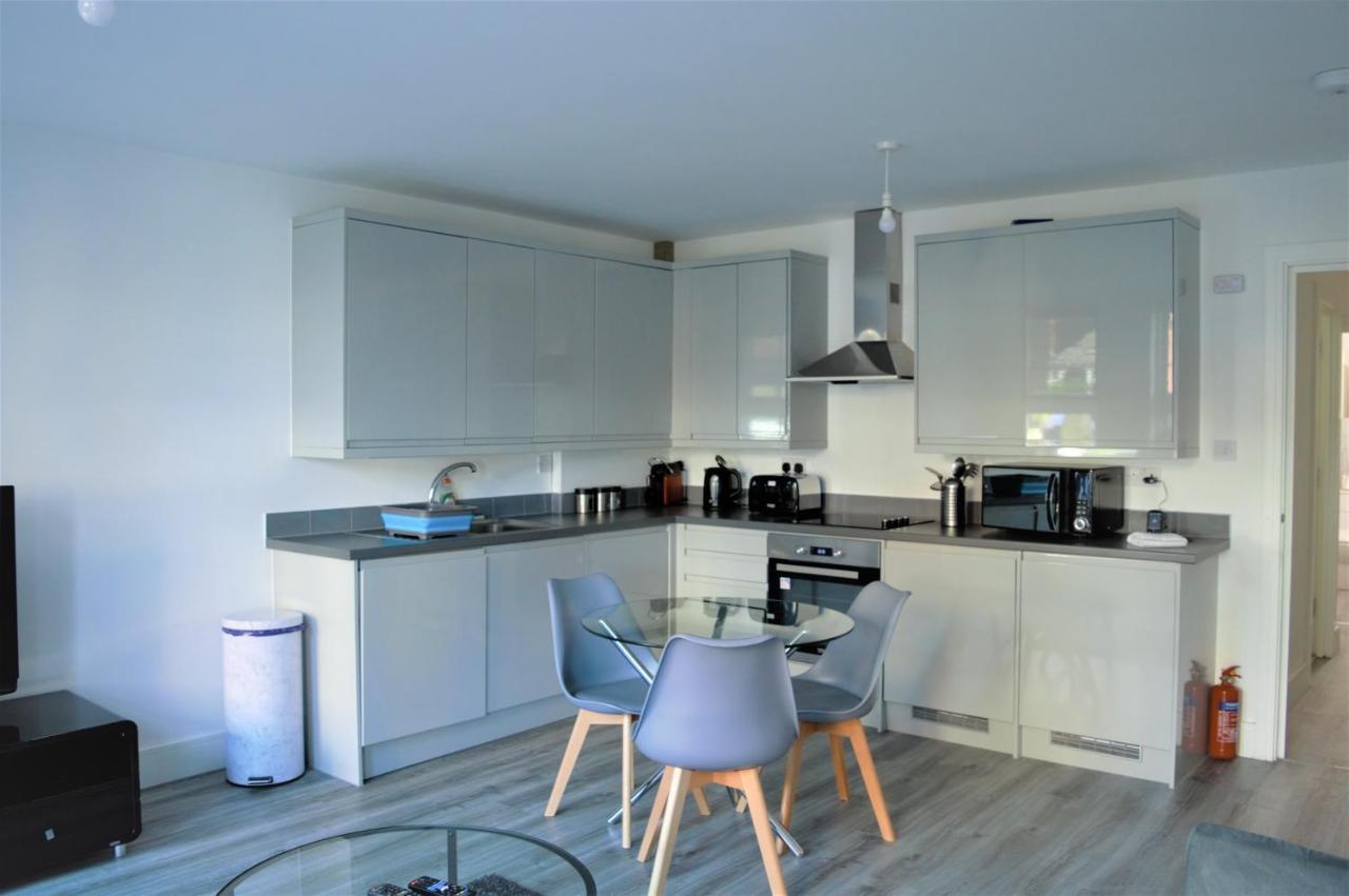 Cheriton Gardens 2 Bed Folkestone Villa Exterior photo